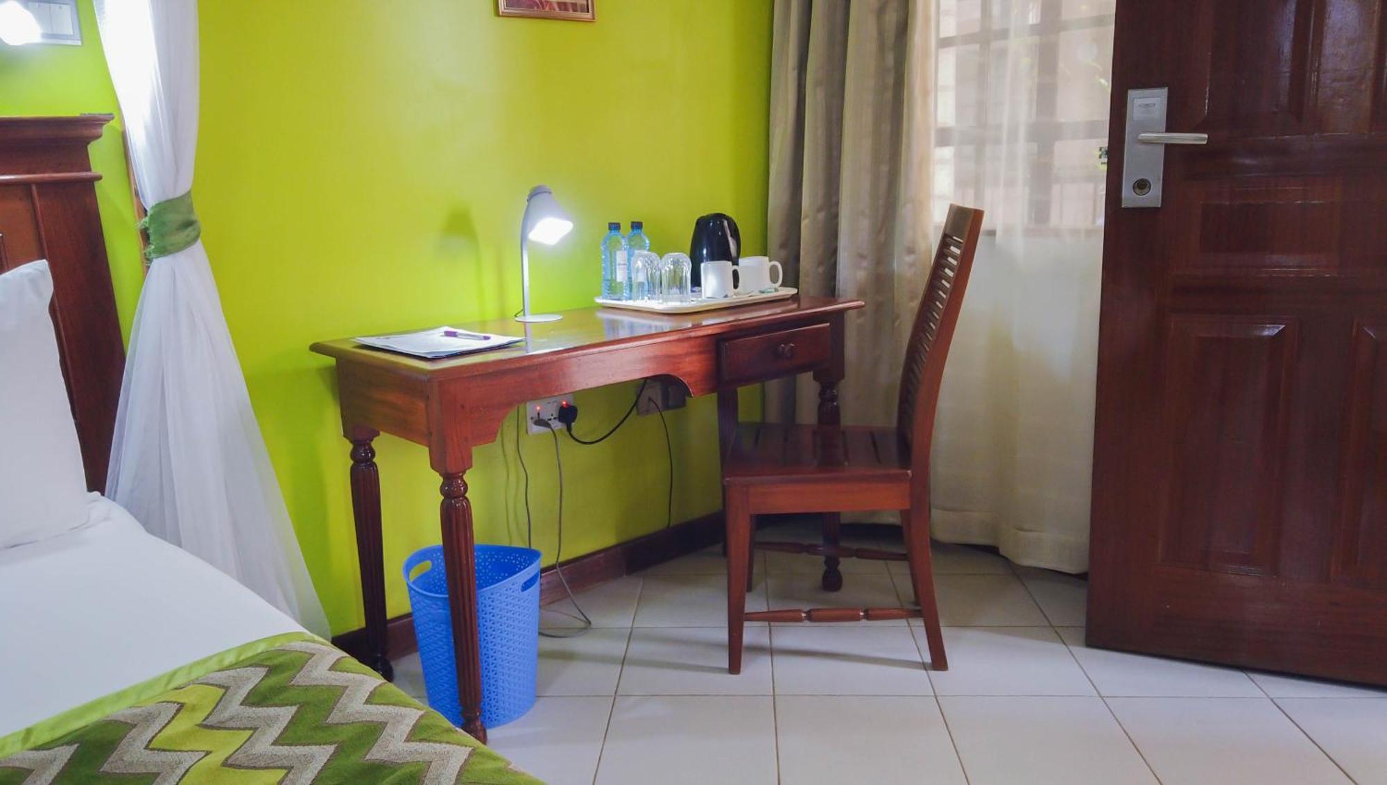 67 Airport Hotel Nairobi Mlolongo Zewnętrze zdjęcie